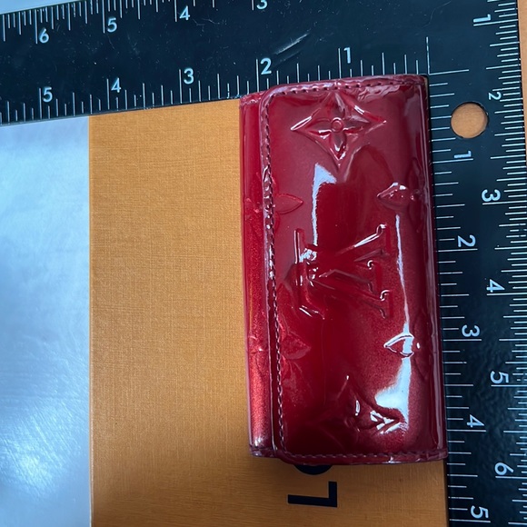 Auth. LV Louis Vuitton Vernis Red Monogram Multicles 4 Key Ring Wallet Vintage - Picture 14 of 17